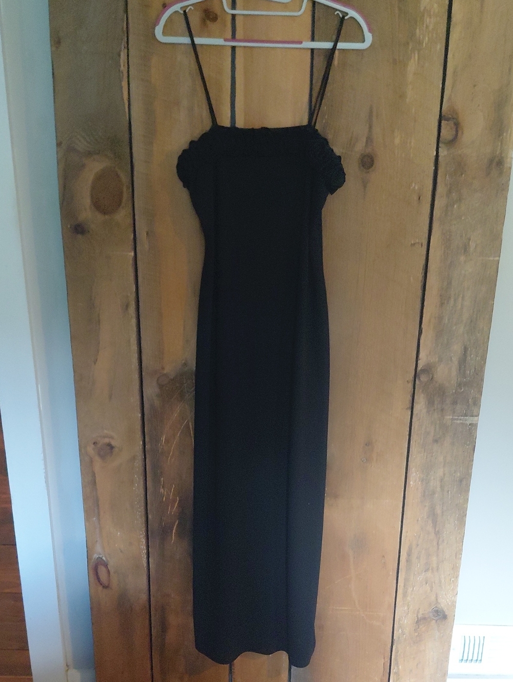 Elegant Black Spaghetti-Strap Maxi Dress
